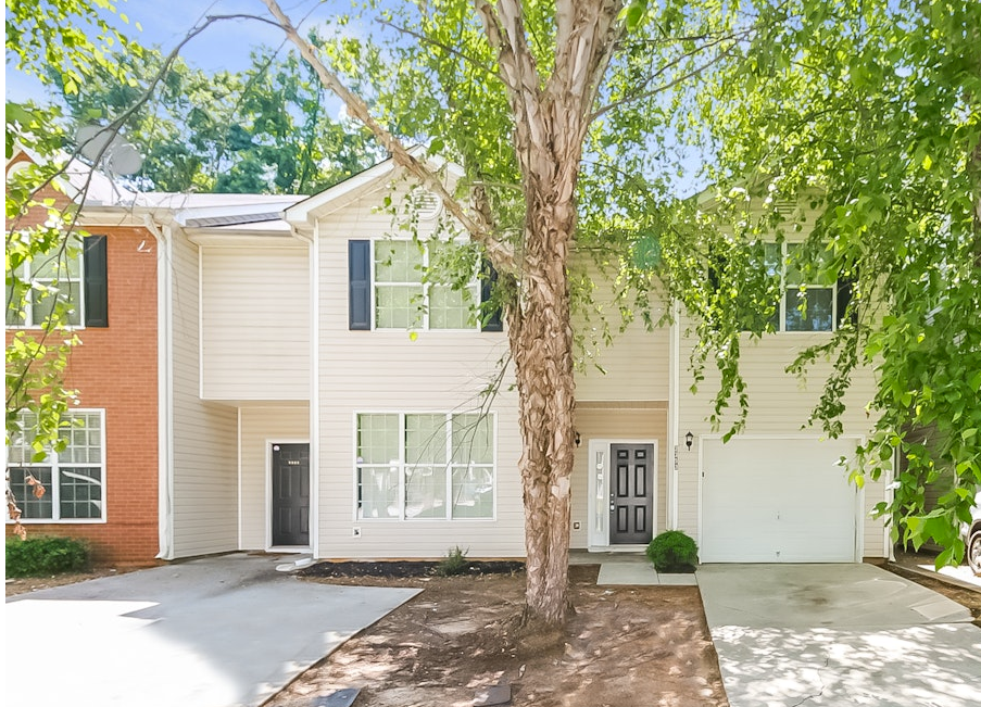 2353 Brianna Dr Hampton, GA 30228